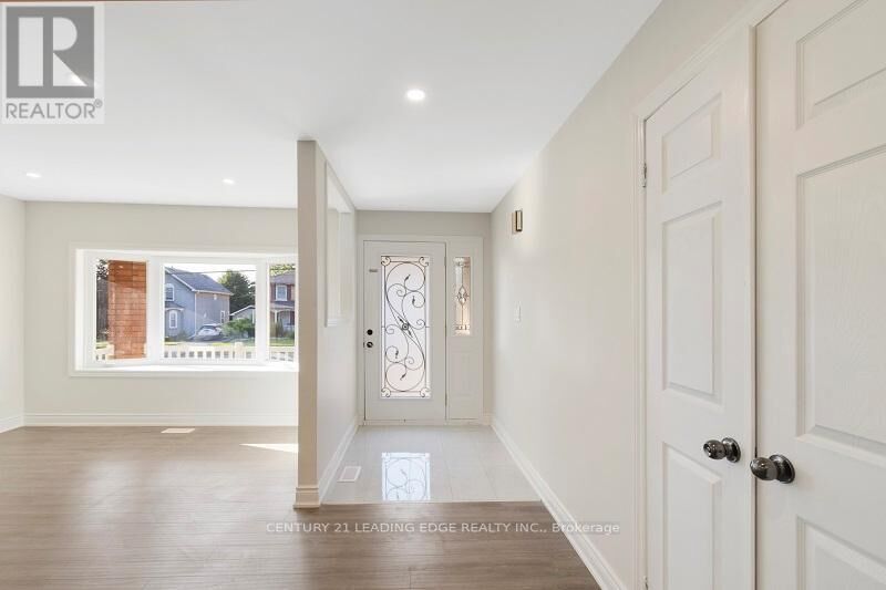 Property Photo:  6671 Main Street  ON L4A 6B3 