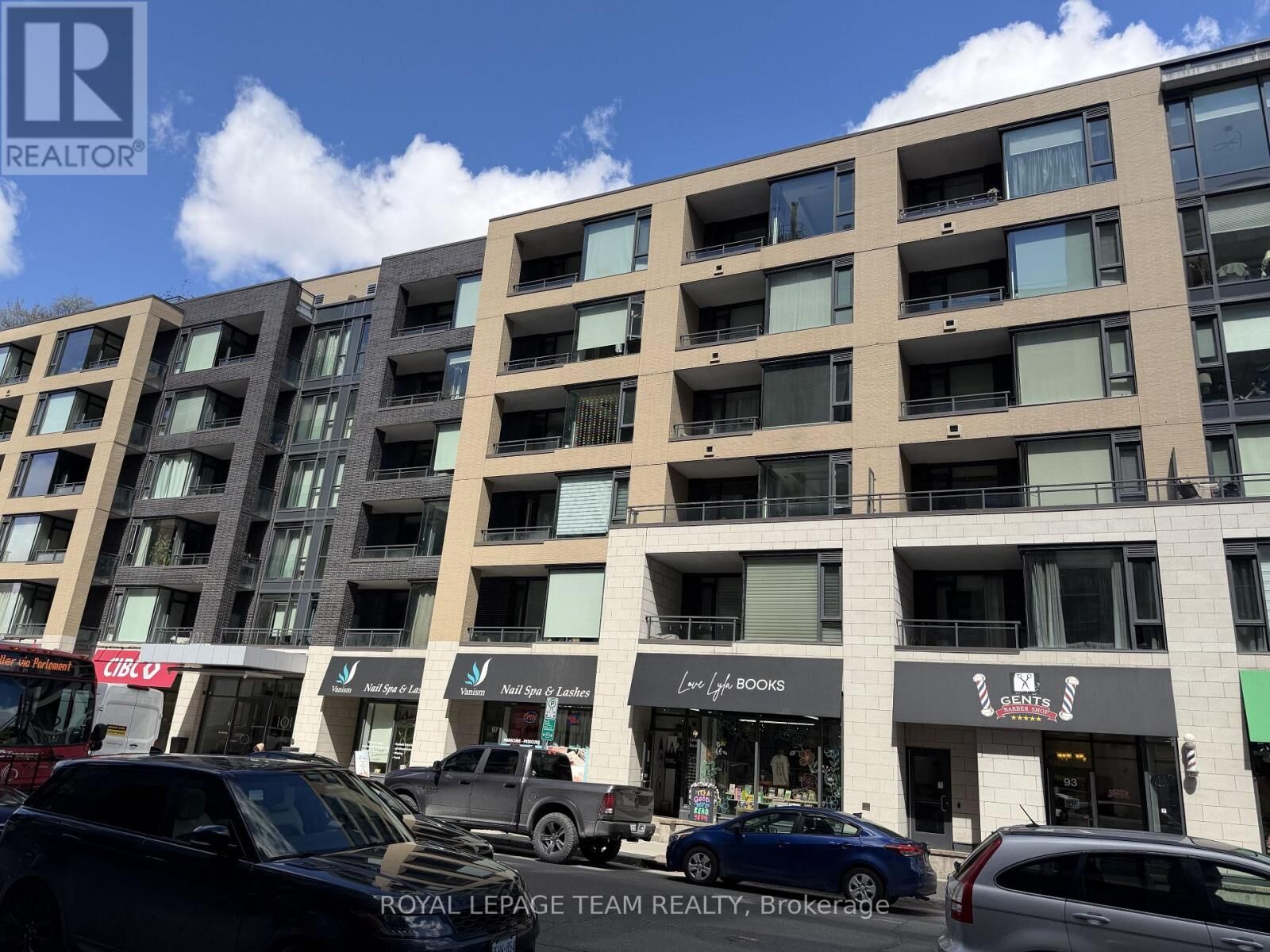 Property Photo:  101 Richmond Road West 219  ON K1Z 0A6 