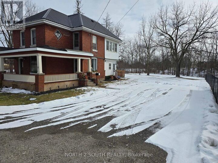 Property Photo:  21 Johnson Road  ON N3S 7E8 