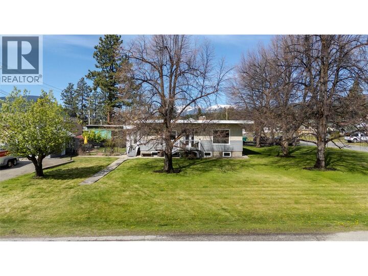 Property Photo:  311 307th Avenue  BC V1A 3G8 