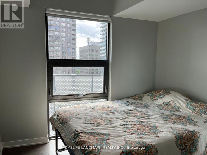 Property Photo:  11 Wellesley Street West 1405  ON M4Y 0G4 