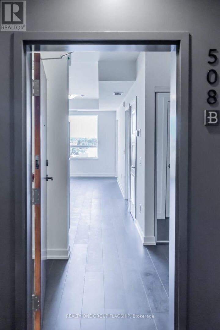Property Photo:  255 Northfield Drive East 508B  ON N2K 0G5 