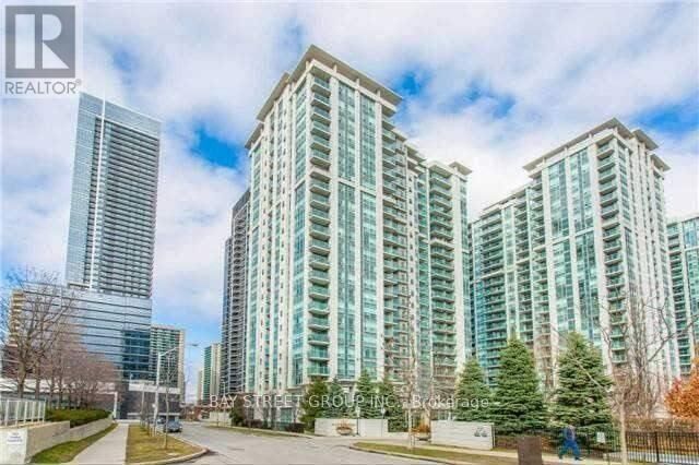 Property Photo:  35 Bales Avenue 1802  ON M2N 7L7 