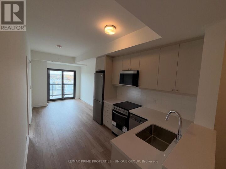 Property Photo:  51 Clarington Boulevard 815  ON L1C 7J8 