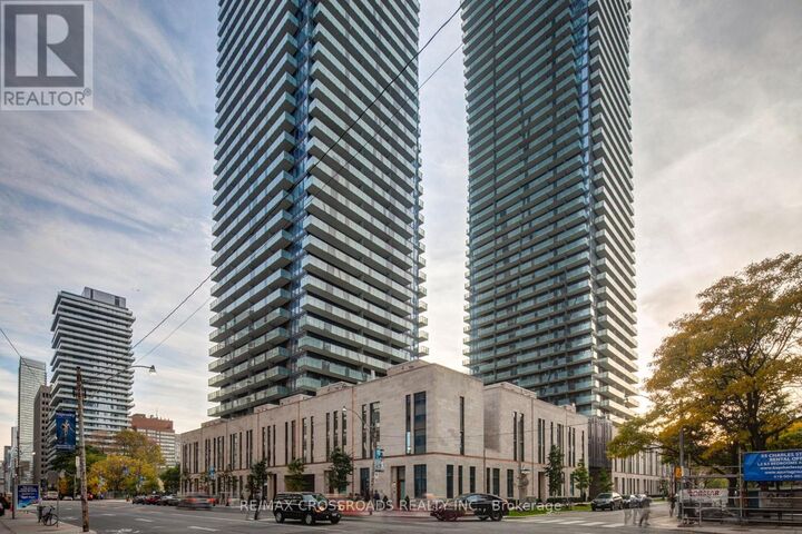 Property Photo:  1080 Bay Street 4509  ON M5S 0A5 