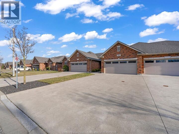 Property Photo:  640 Commisso Crescent  ON N9H 0C2 