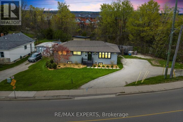 Property Photo:  52 Maple Avenue  ON L7G 1X7 