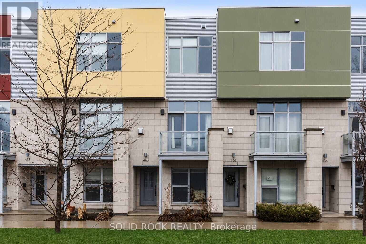 Property Photo:  63 Young Street D  ON K1S 5T5 