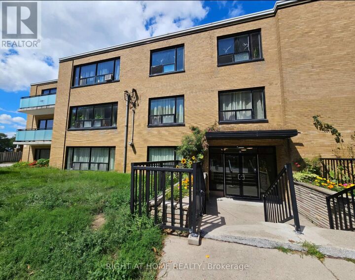Property Photo:  20 Cosburn Avenue 207  ON M4K 2E7 