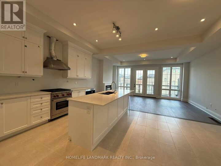 Property Photo:  415 York Downs Boulevard  ON L6C 3R5 