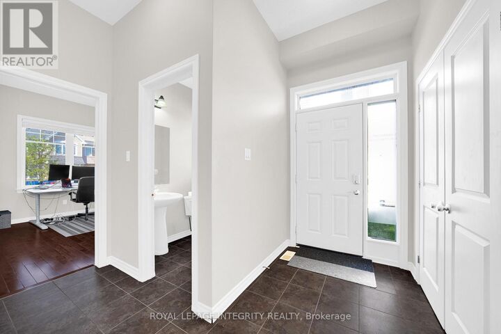Property Photo:  142 Abetti Ridge  ON K2J 0Y7 