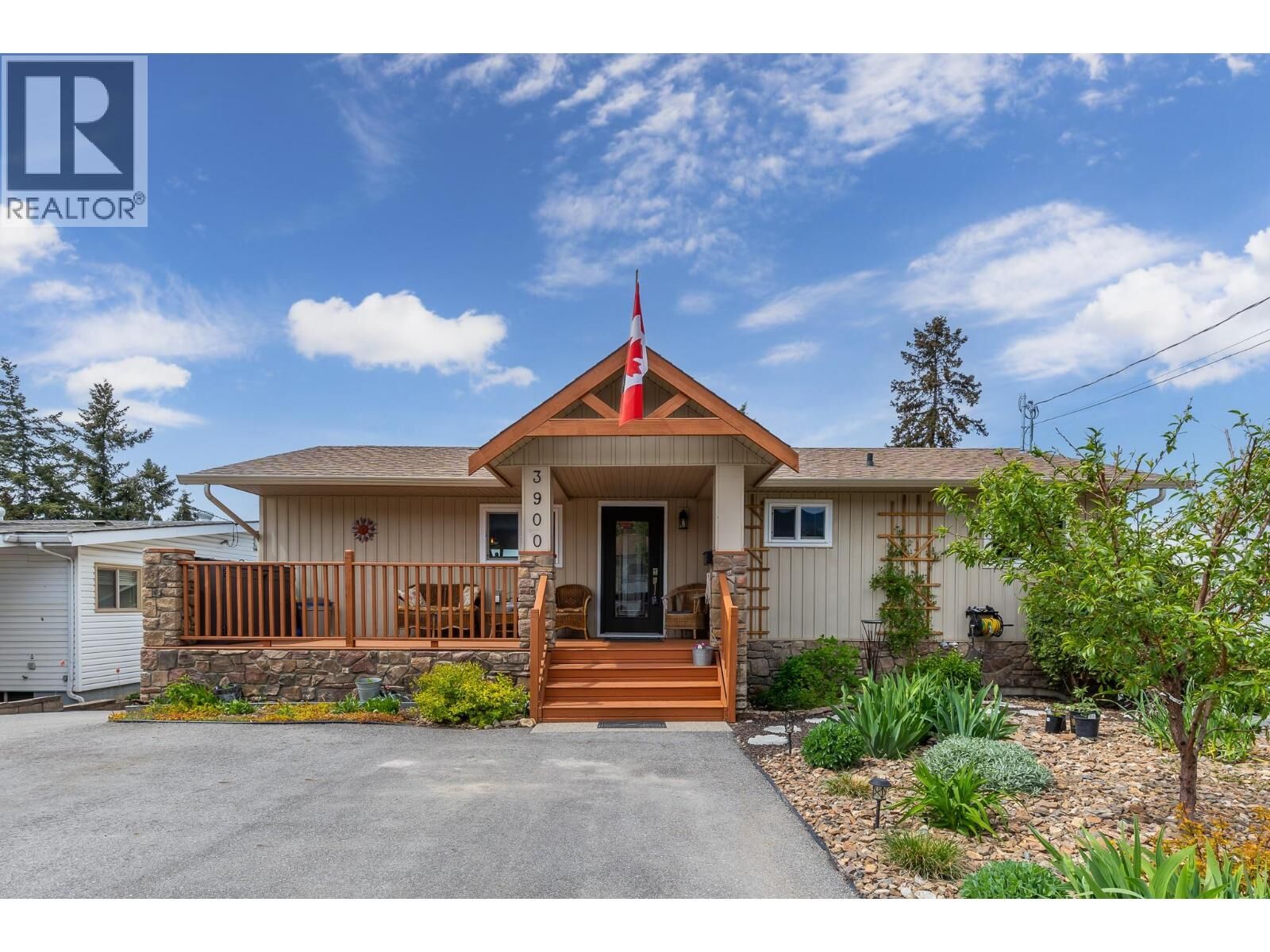 Property Photo:  3900 14 Street  BC V1T 3V2 