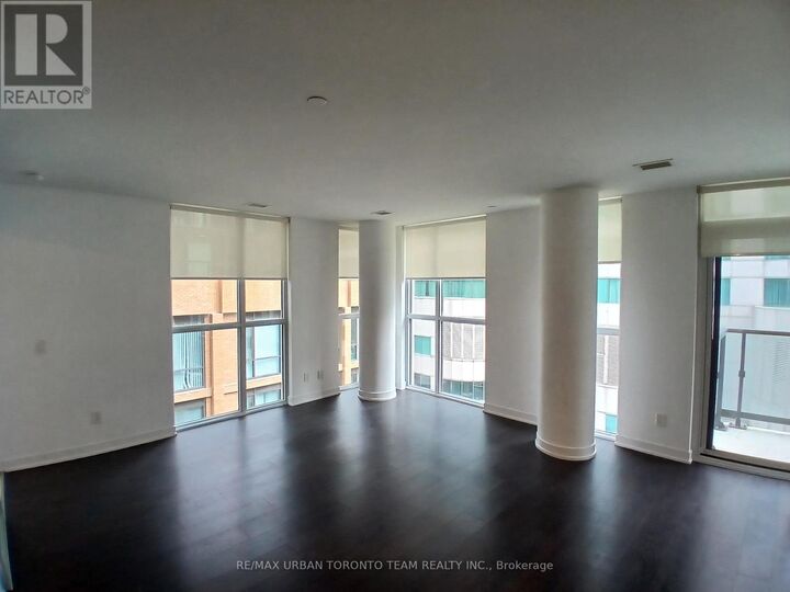Property Photo:  87 Peter Street 1217  ON M5V 0P1 
