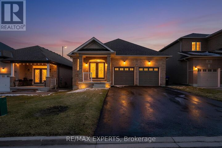 Property Photo:  57 Hopkins Crescent North  ON L3Z 0R7 