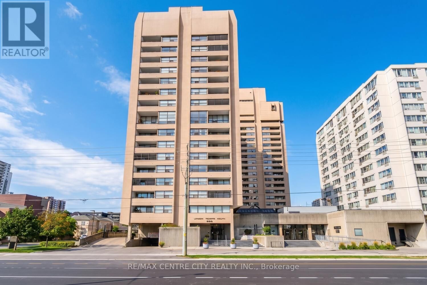 Property Photo:  380 King Street 1606  ON N6B 3L6 