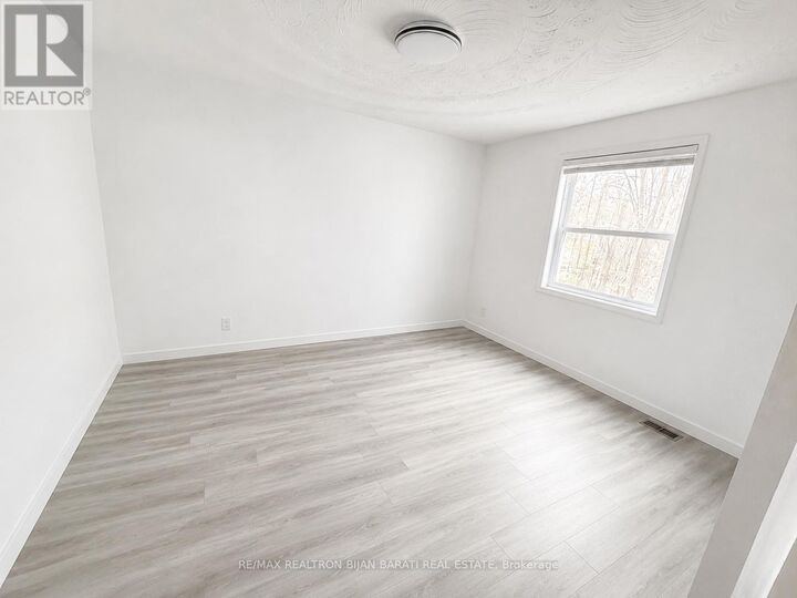 Property Photo:  167 Ruggles Avenue  ON L4C 1Y3 