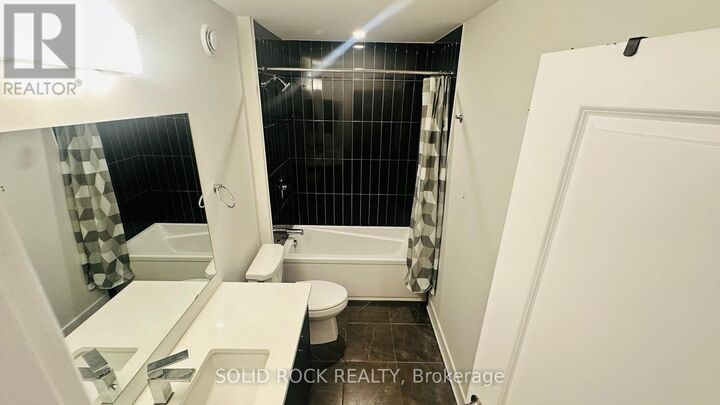 Property Photo:  135 Rockmelon Street  ON K1X 0K3 