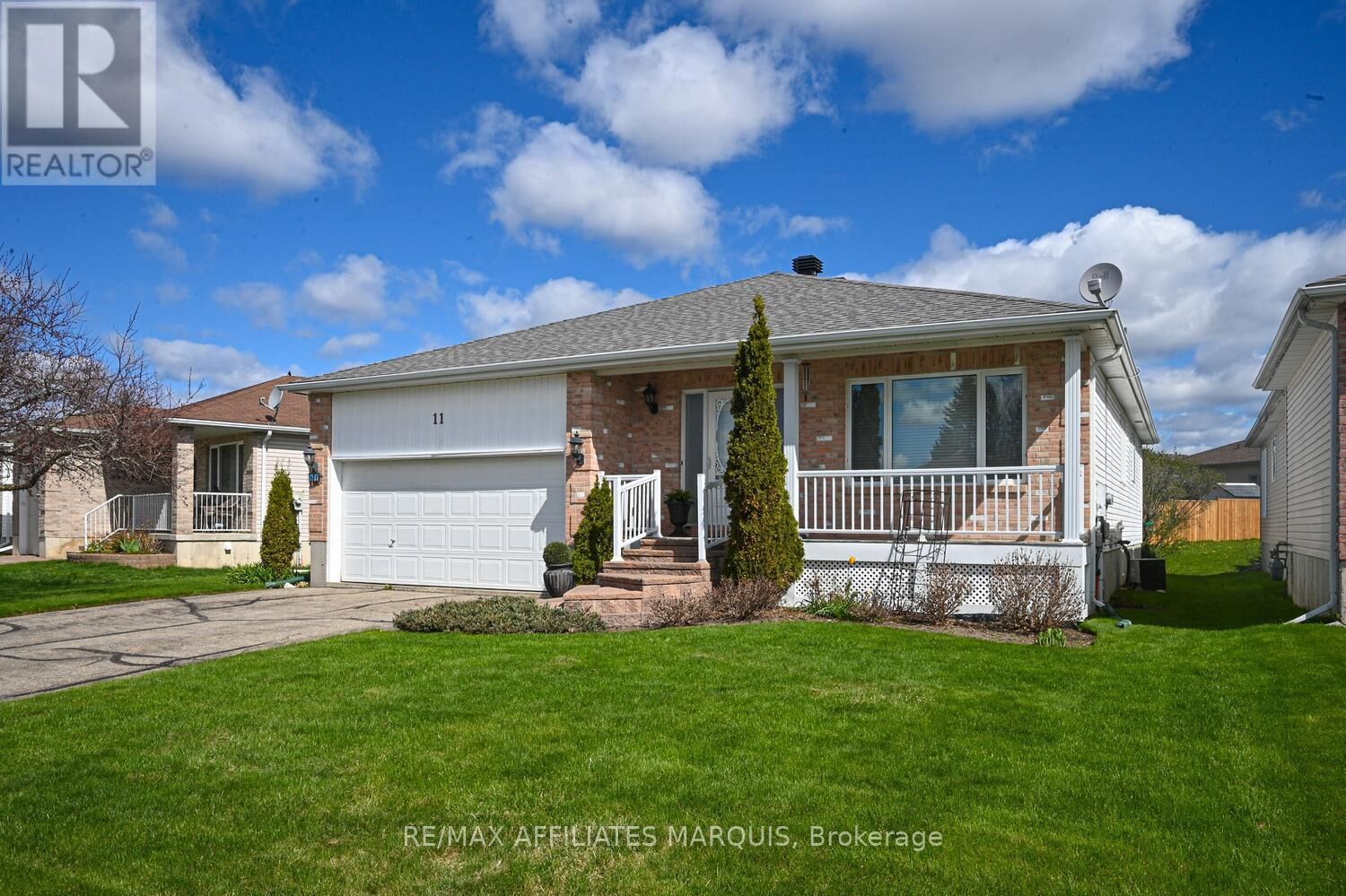Property Photo:  11 Decaria Boulevard  ON K7H 3P6 