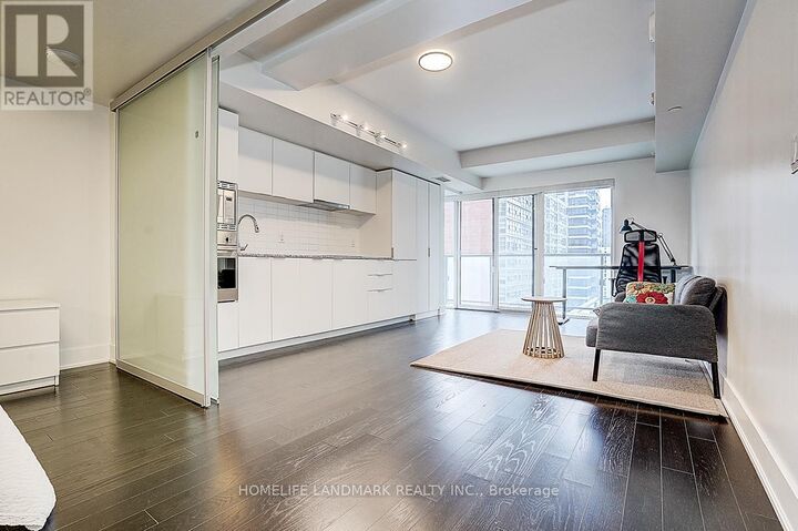 Property Photo:  955 Bay Street 1116  ON M5S 0C6 