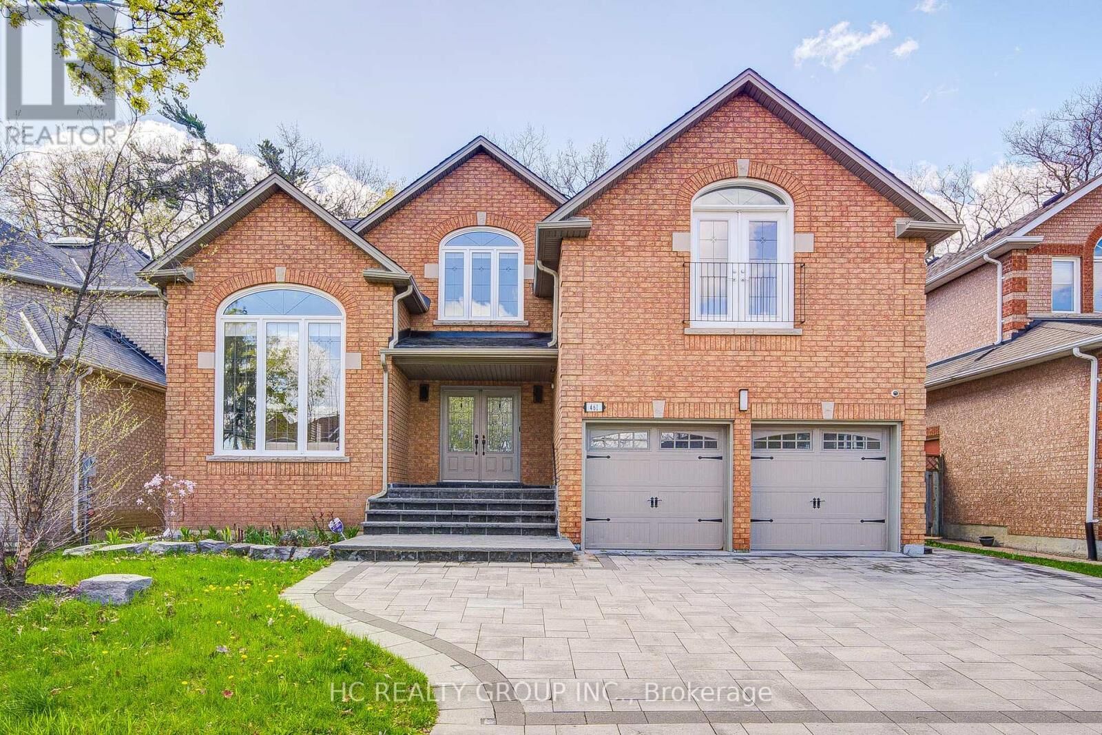 Property Photo:  461 Worth Boulevard  ON L4J 8B1 