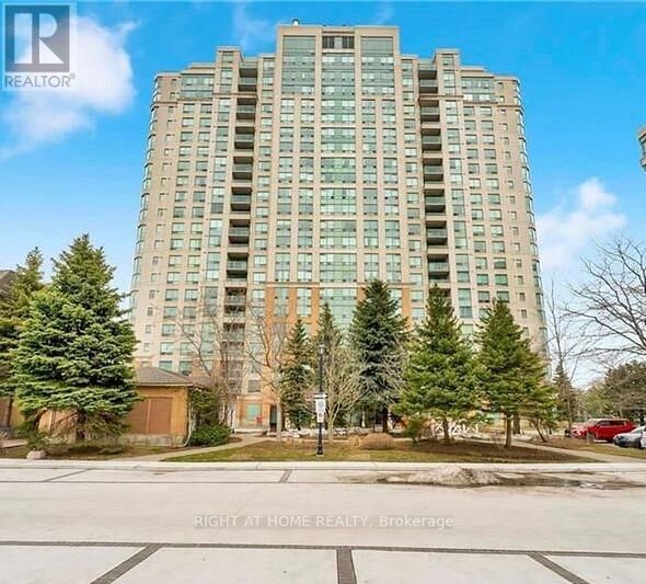 Property Photo:  125 Omni Drive 2133  ON M1P 5A9 