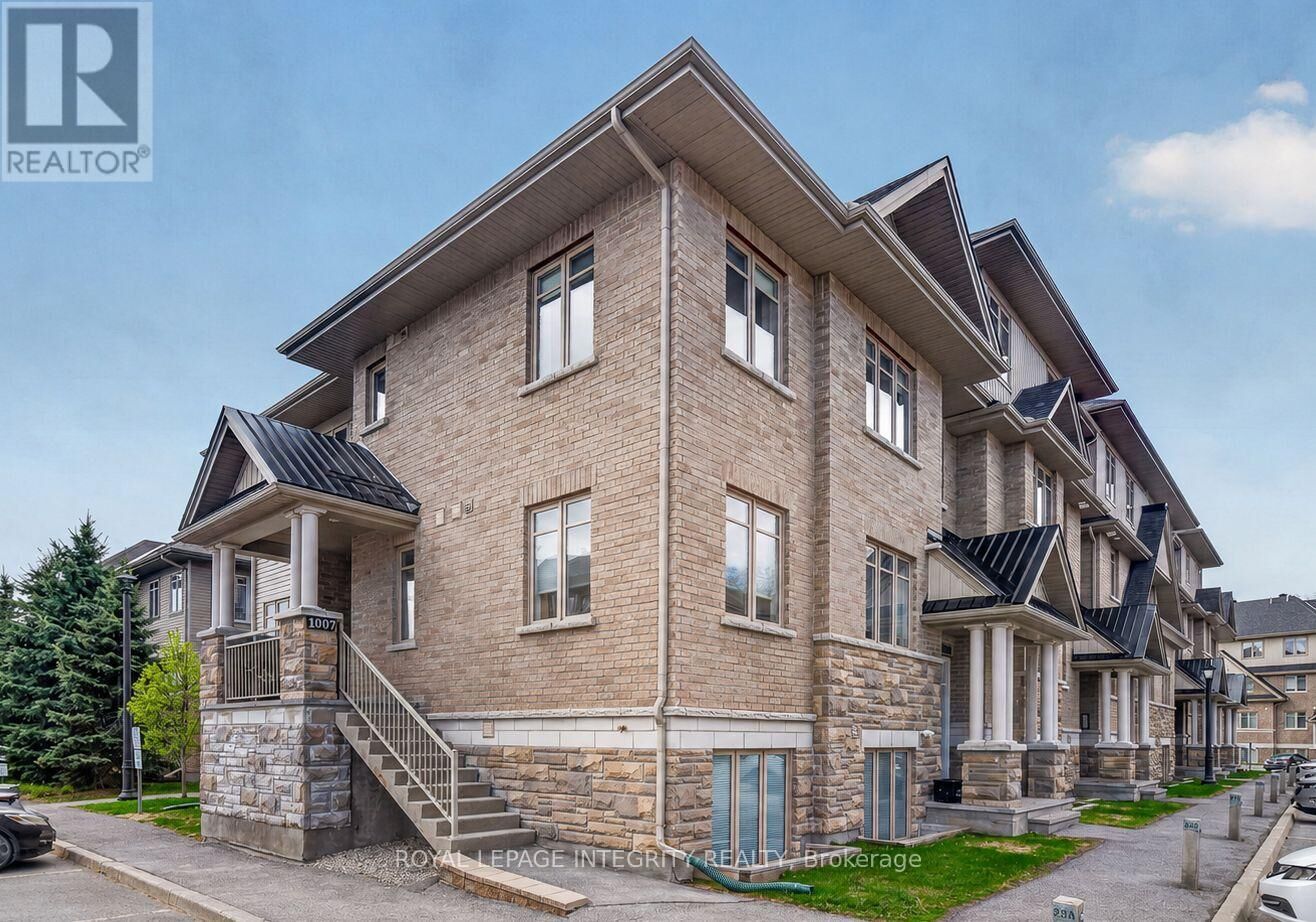 Property Photo:  1007 Beryl Private  ON K1V 2M4 