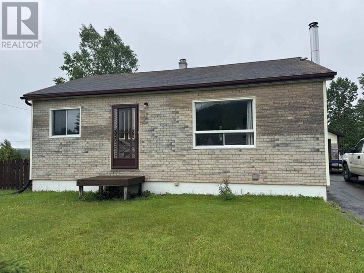 Property Photo: 6 Kinglet Pl ON P0T 2C0