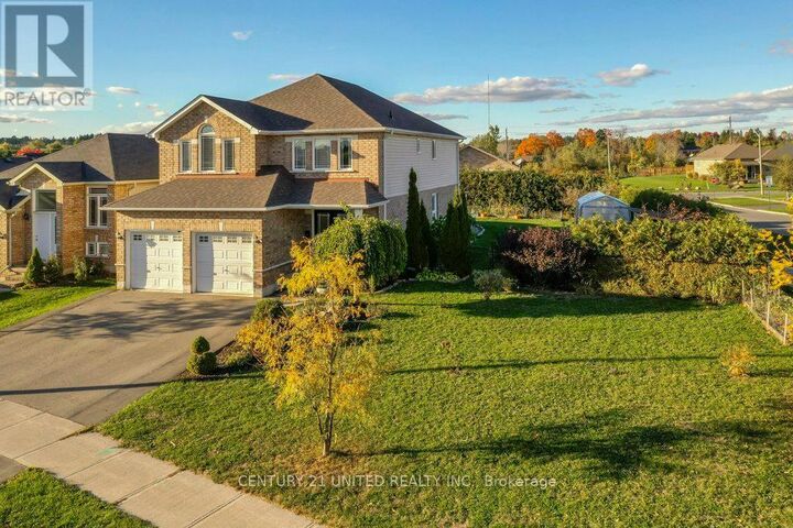 Property Photo: 810 Hargrove Trail ON K9L 0B6