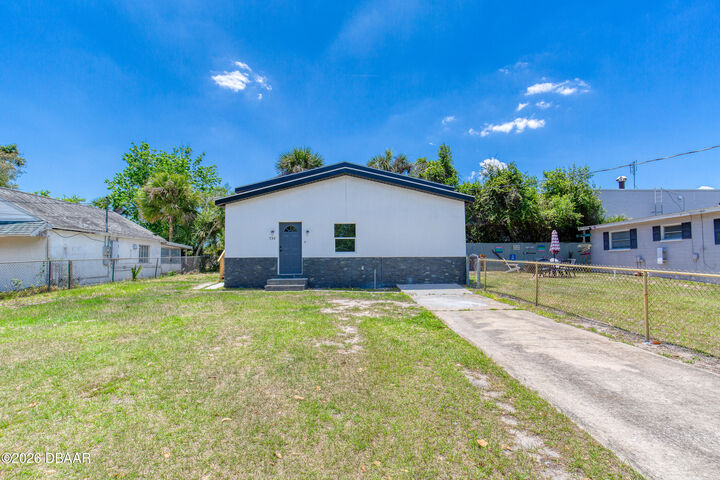 Property Photo:  732 Avondale Avenue  FL 32117 