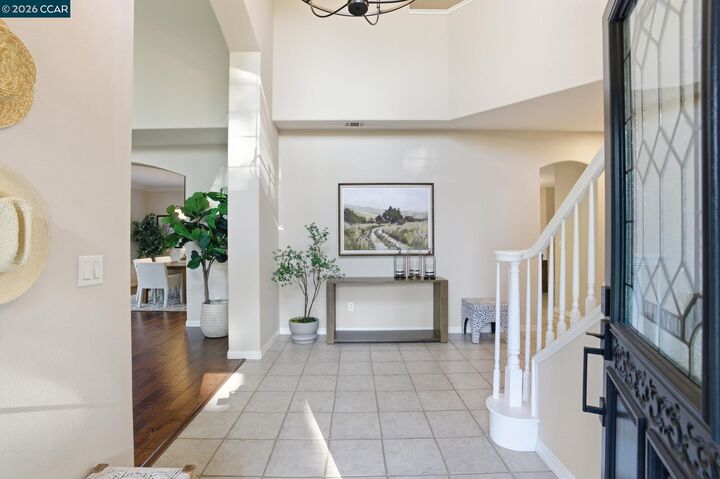 Property Photo:  24 Blackwood Ct  CA 94596 