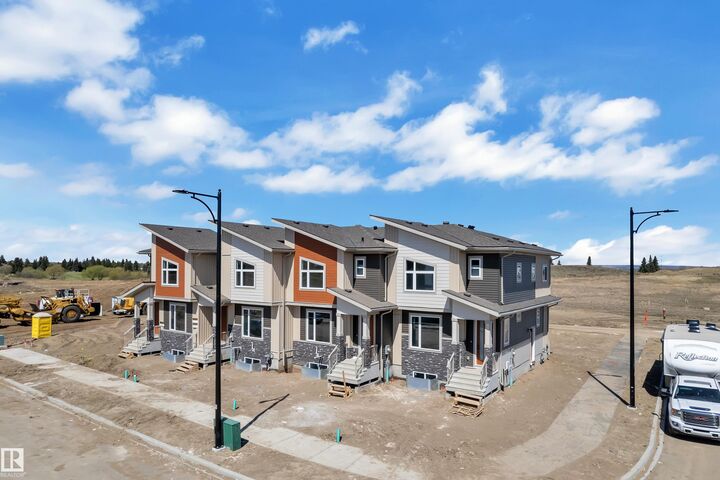 Property Photo:  171 Graybriar Drive  AB T7Z 0P3 