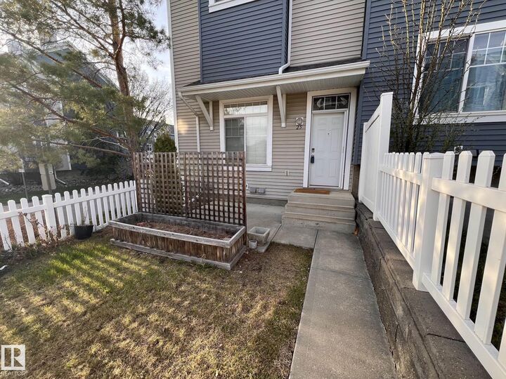 Property Photo:  8304 11 Avenue SW 25  AB T6X 1J8 