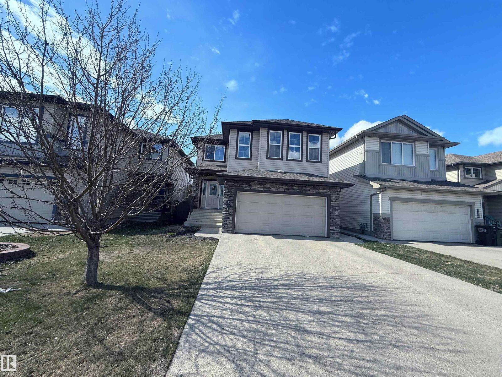 Property Photo:  3538 Claxton Crescent SW  AB T6W 0Z6 