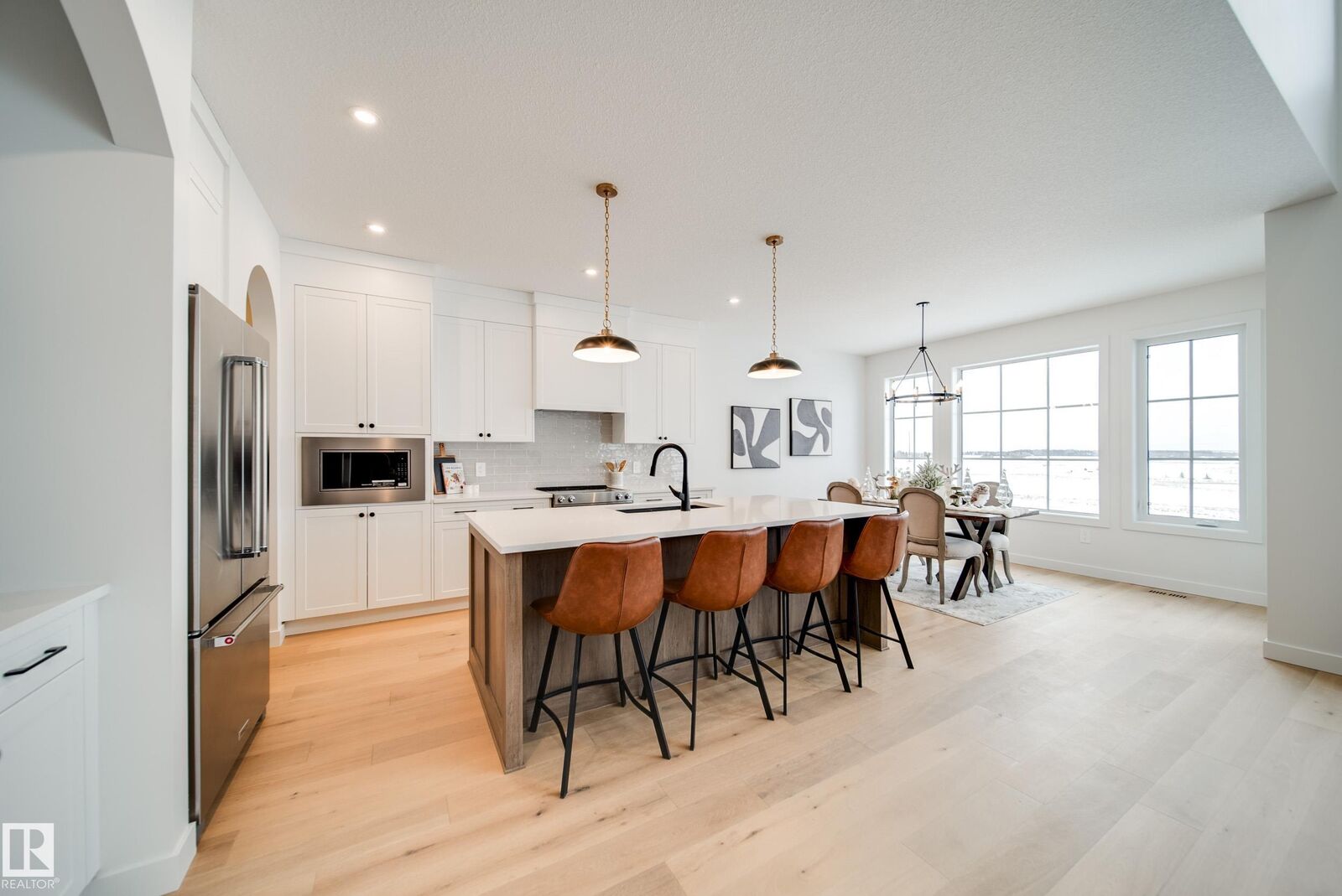 Property Photo: 73 Chartres Close AB T8T 2E1