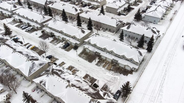 Property Photo:  230 Edwards Drive SW 111  AB T6X 1G7 