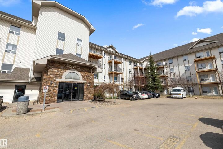 Property Photo:  330 Clareview Station Drive NW 1128  AB T5Y 0E6 