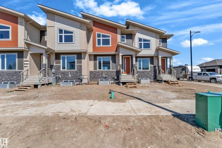 Property Photo:  173 Graybriar Drive  AB T7Z 0P3 