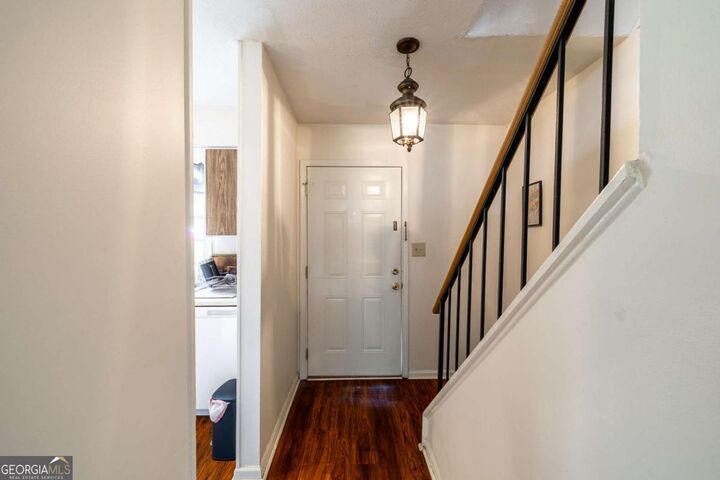 Property Photo:  119 Eaglewood Way  GA 30606 