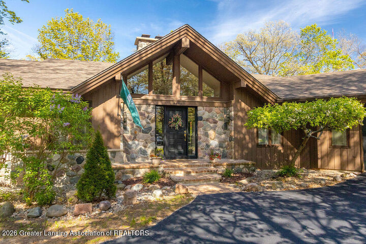 Property Photo:  4268 Sugar Maple Lane  MI 48864 