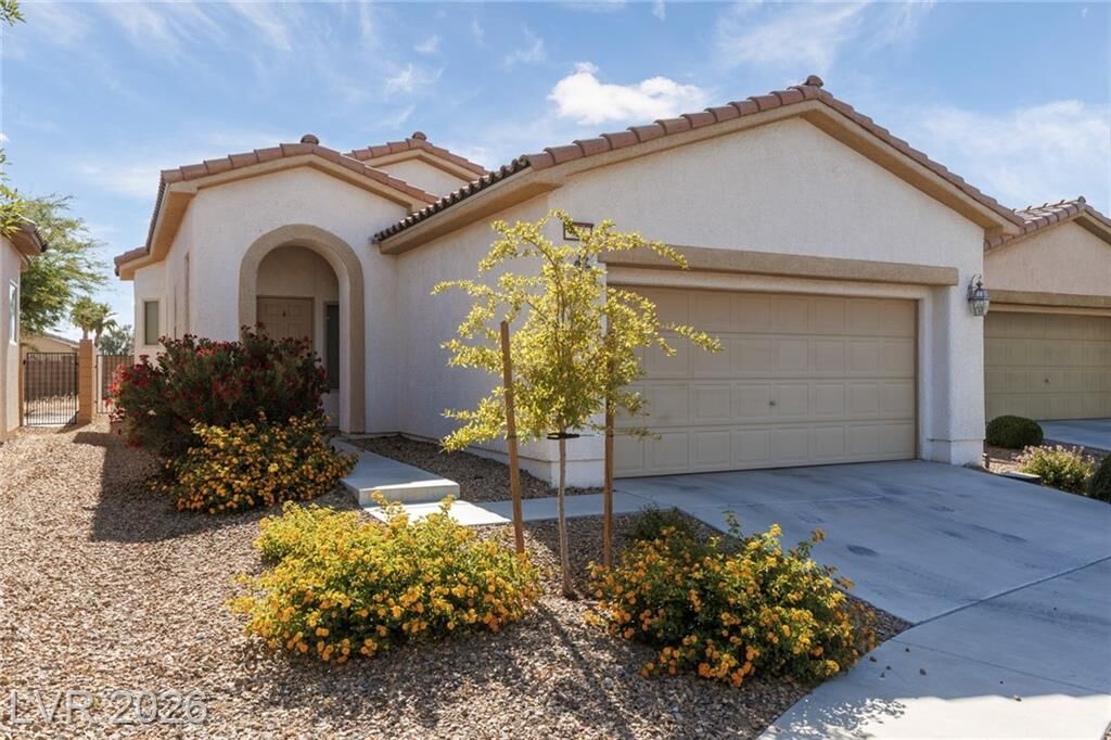 Property Photo:  704 Bridgeford Court  NV 89011 