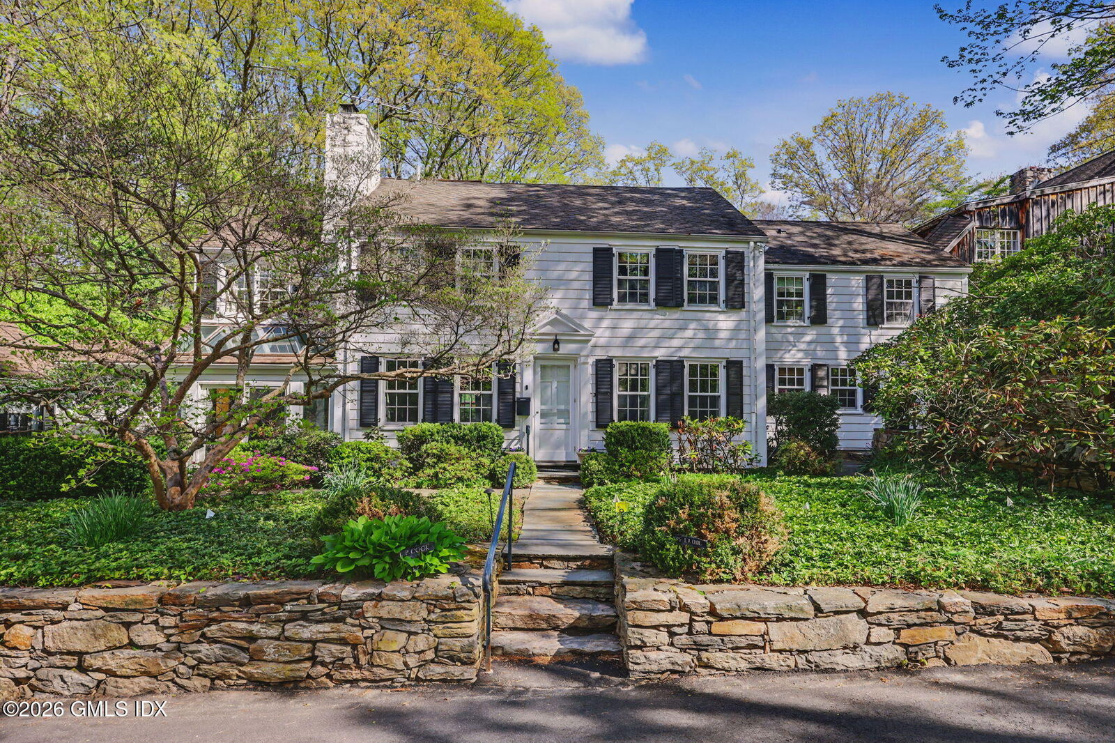 Property Photo:  195 Old Mill Road  CT 06831 