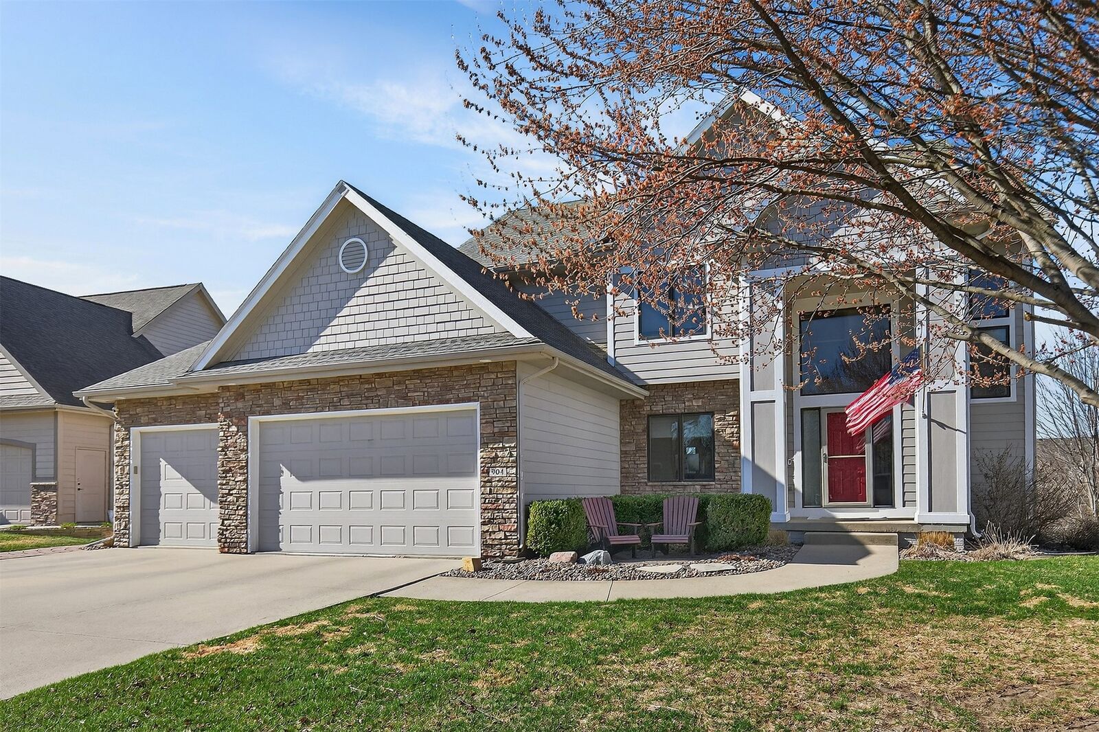 Property Photo: 904 NW Boulder Point Place IA 50023