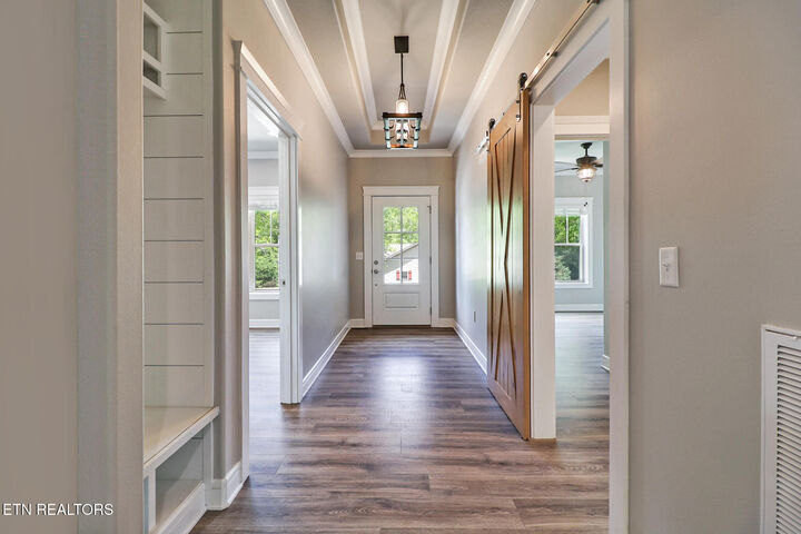 Property Photo: 10 King John Lane TN 38558