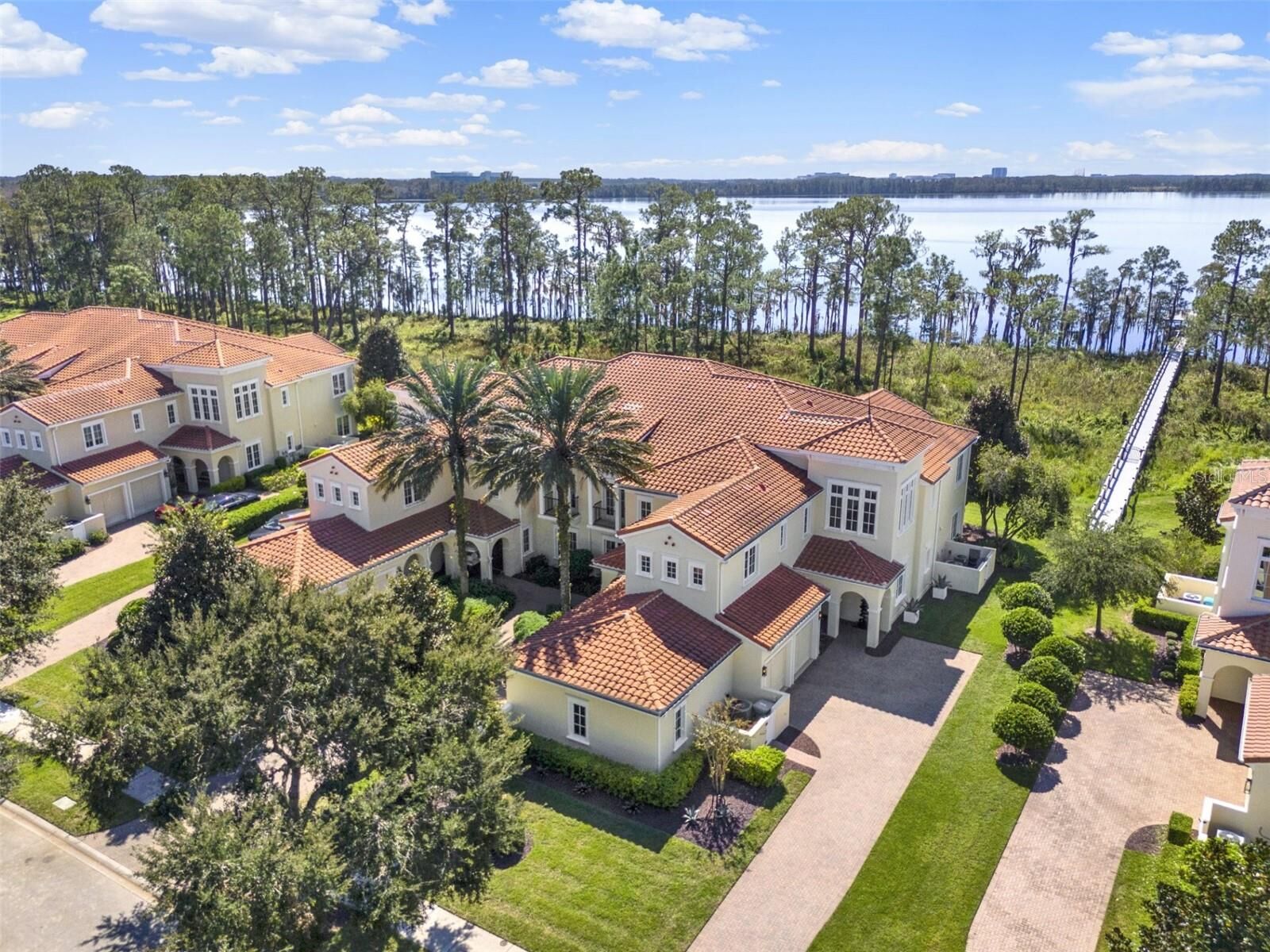 Property Photo:  10355 Kensington Shore Drive I-102  FL 32827 