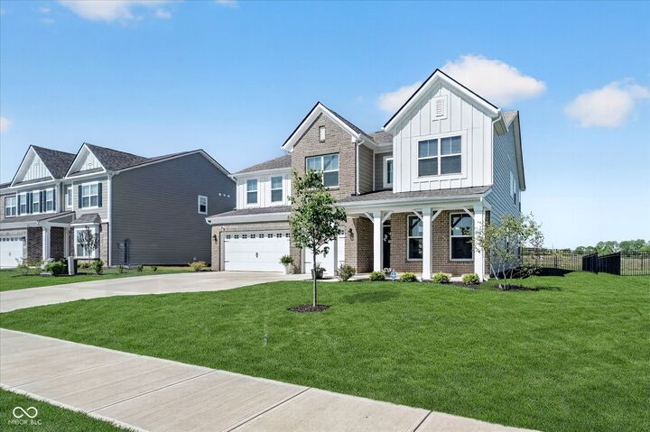 Property Photo: 4984 Amber Crest Drive IN 46112