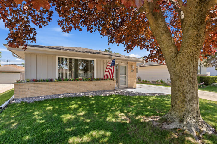 Property Photo:  4248 S 91st Pl  WI 53228 
