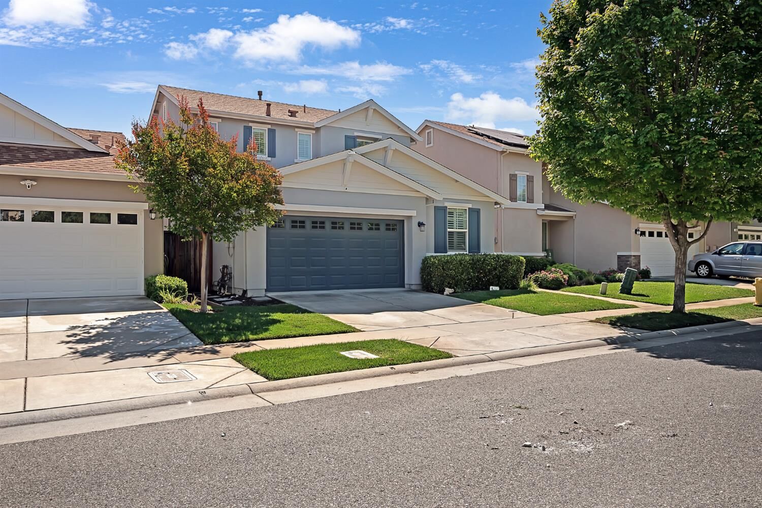 Property Photo:  1817 Glenmark Way  CA 95747 