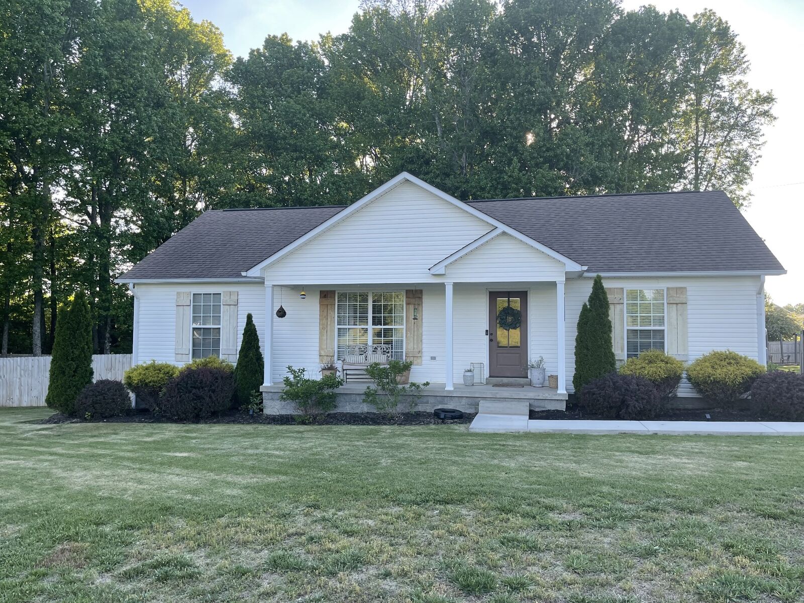 Property Photo:  101 Michael Dr  TN 38468 