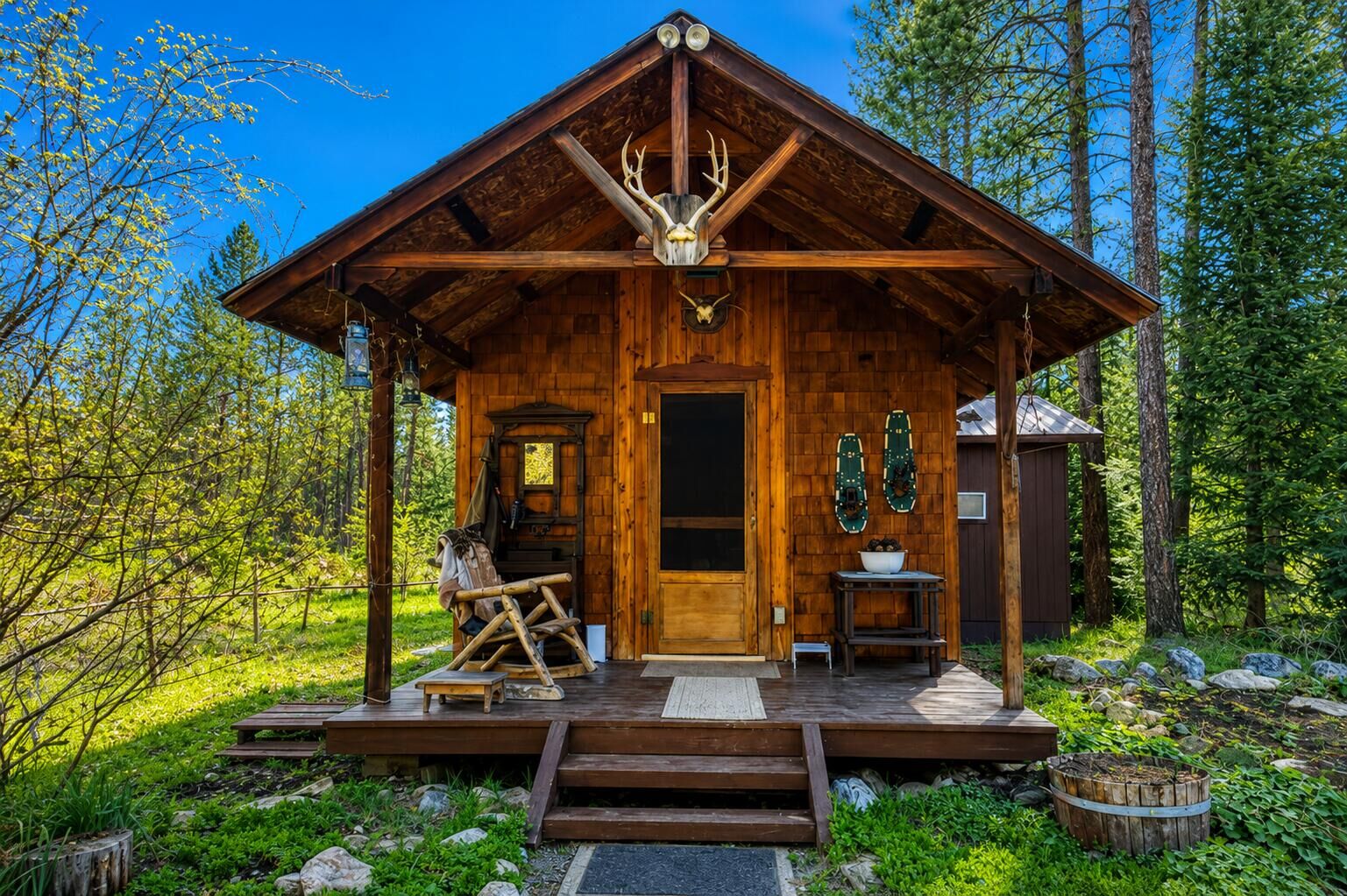 Property Photo:  1496 Q Highway 20 E  WA 99114 