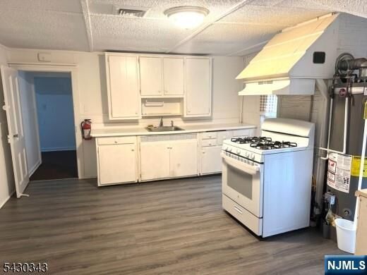 Property Photo:  944 Hamburg Turnpike  NJ 07470 